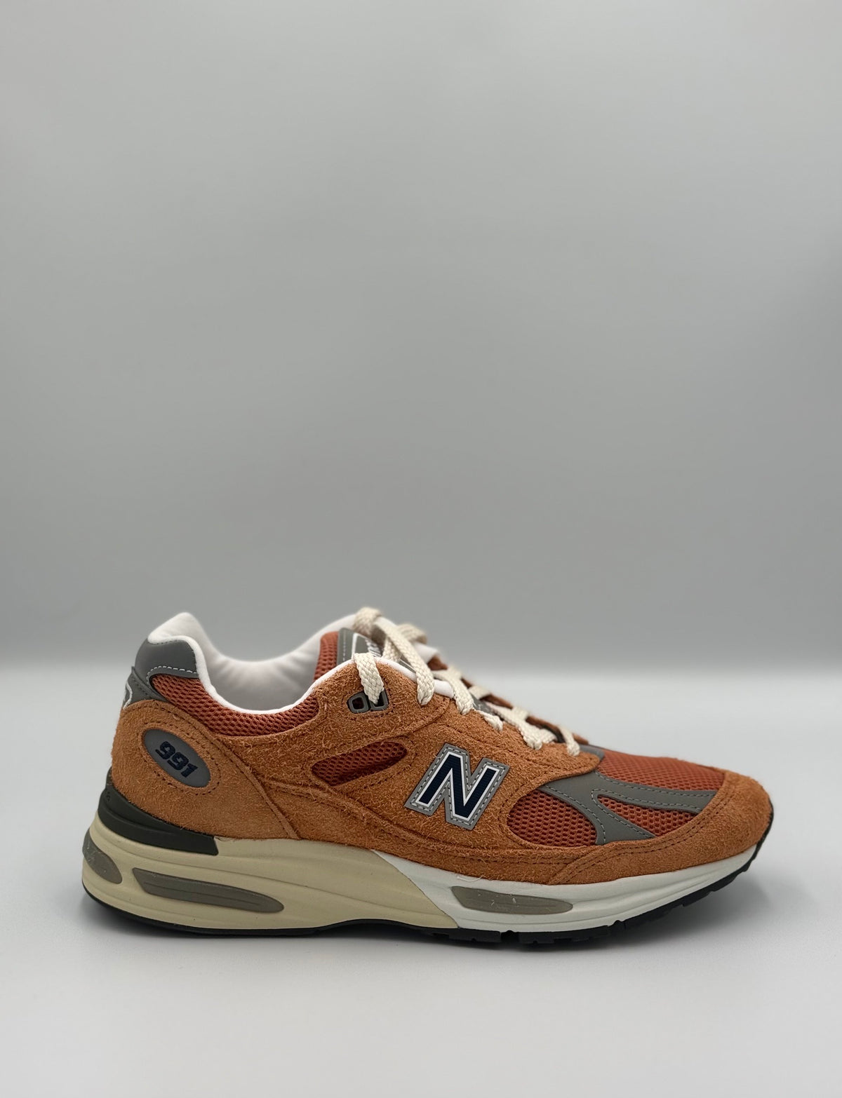 New Balance 991v2 Grounded Pastels Orange, Size UK6