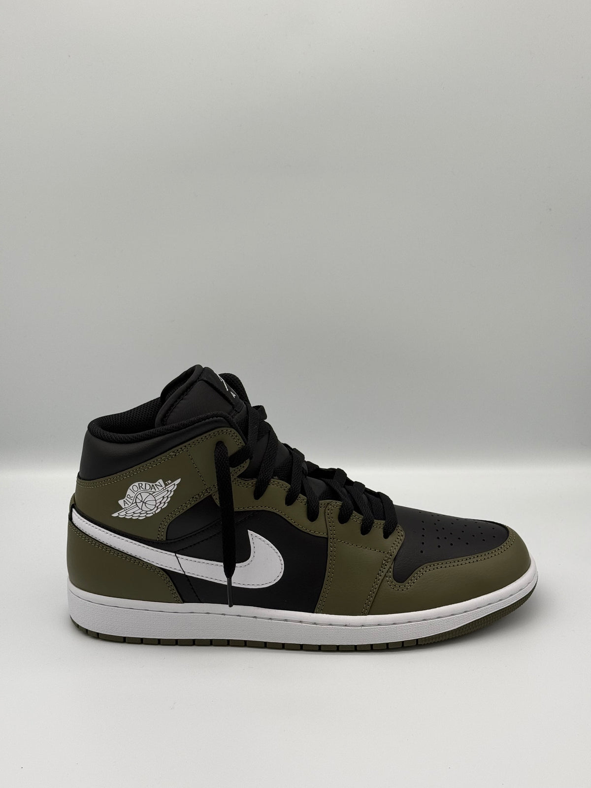Air Jordan 1 Mid, DQ8426 092, Black/White-Medium Olive-Sail - Size US11
