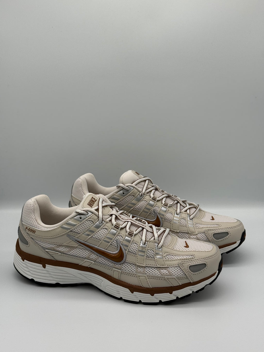 Nike P-6000, CD6404 106, LT Orewood BRN/LT British Tan- Size US10